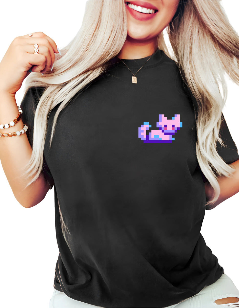 Playera Negra Mujer– Gato Pixel Art Estilo Arcade | Minimalismo Urbano