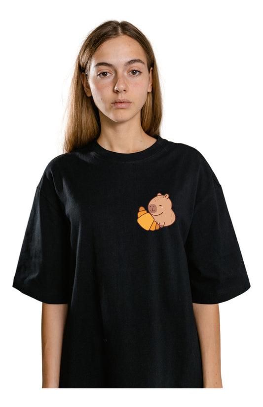 Playera Negra Mujer – Capibara con Cuernito | Minimalismo Urbano