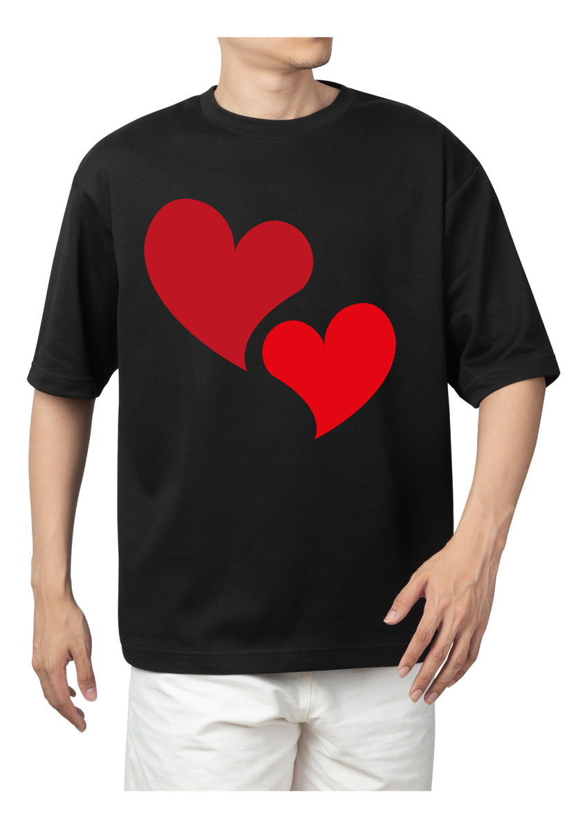 Playera Negra Hombre – Corazón Doble | Romántico | Minimalismo Urbano