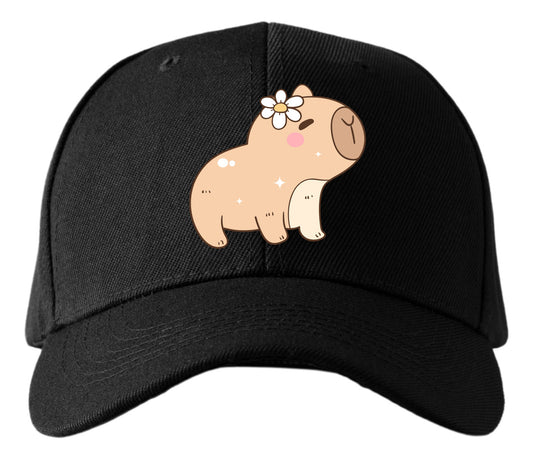 Gorra Negra Tipo Baseball – Capibara con Flor | Accesorios Unisex